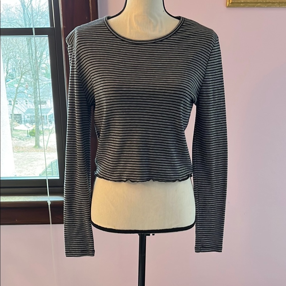 Striped Black and White Junior Top